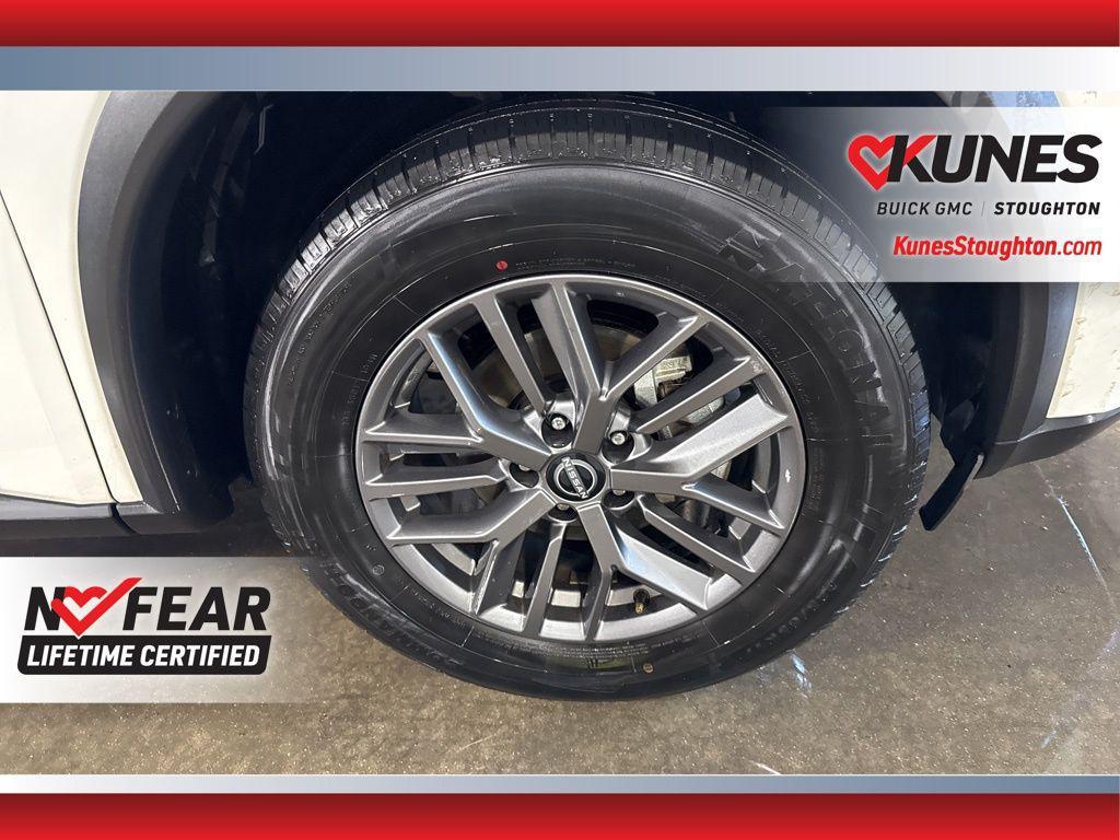 used 2023 Nissan Rogue car, priced at $18,477