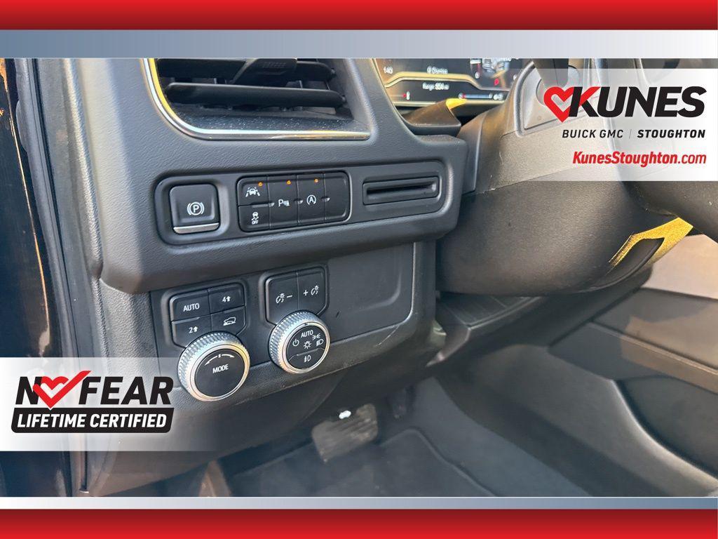 used 2023 GMC Yukon XL car, priced at $41,977