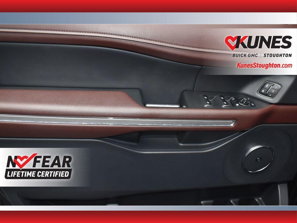 used 2024 Ford Expedition car, priced at $56,977