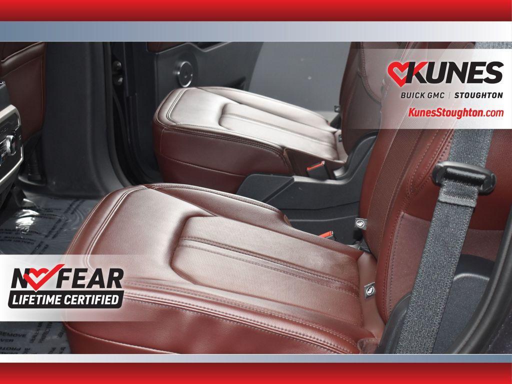 used 2024 Ford Expedition car, priced at $56,977