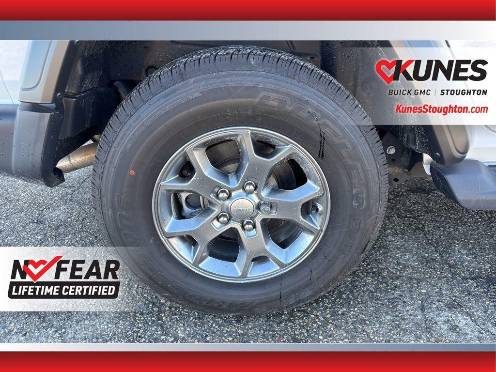 used 2020 Jeep Wrangler Unlimited car, priced at $26,477