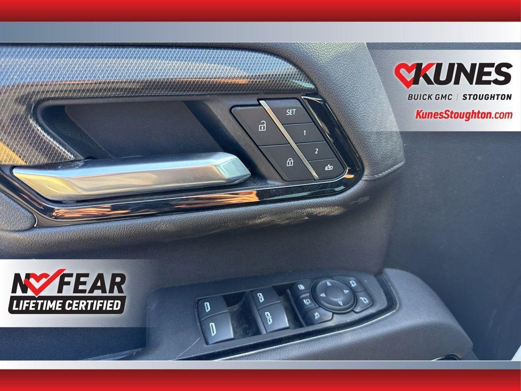 used 2025 GMC Sierra 2500 car, priced at $72,115