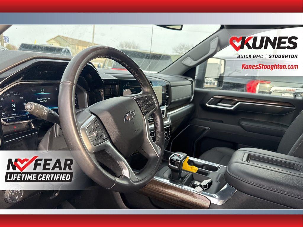 used 2022 Chevrolet Silverado 1500 car, priced at $40,977