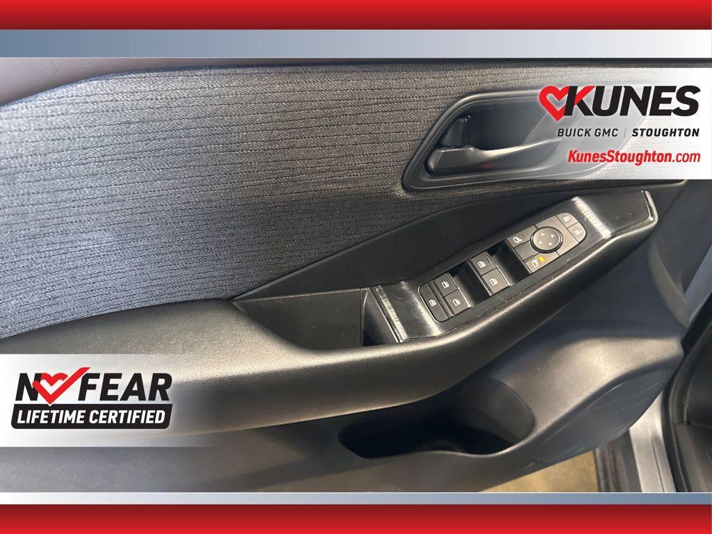 used 2023 Nissan Rogue car, priced at $18,977