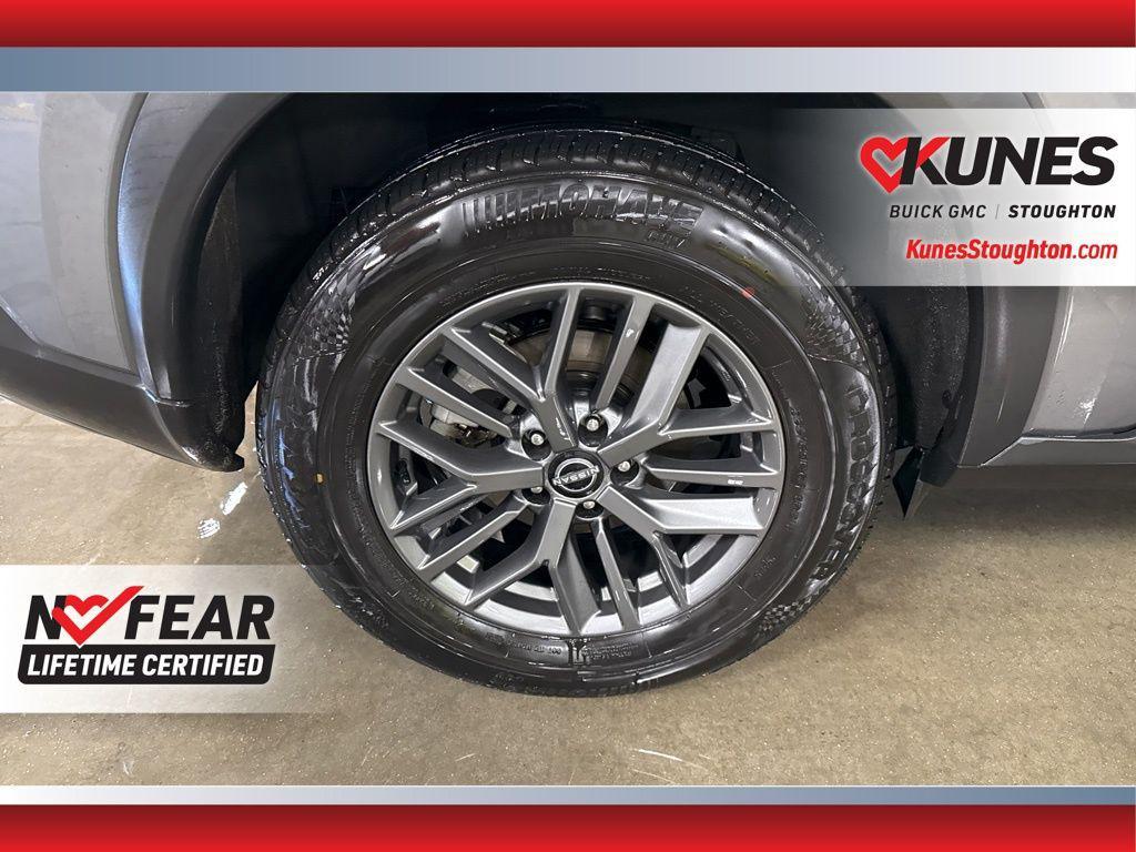 used 2023 Nissan Rogue car, priced at $18,977