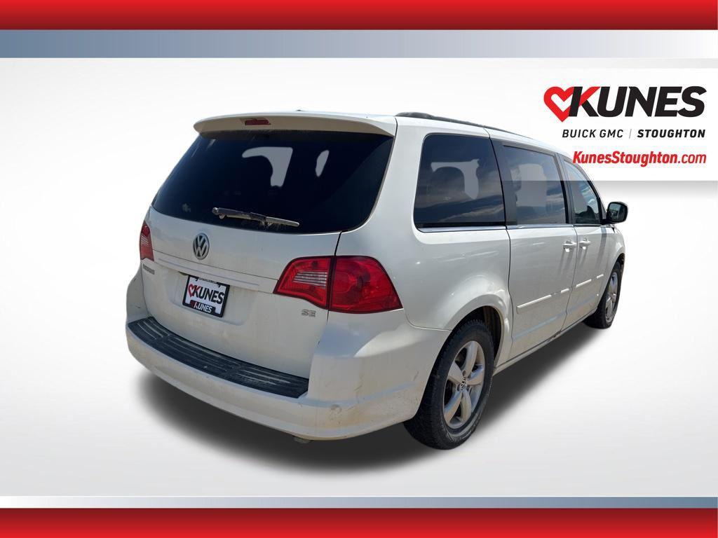 used 2011 Volkswagen Routan car, priced at $4,420