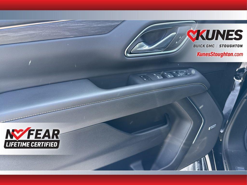 used 2024 GMC Yukon car, priced at $61,043