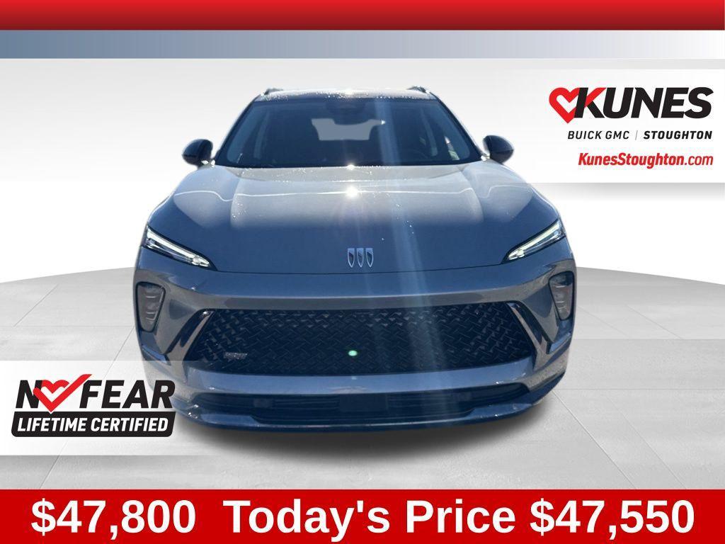 new 2026 Buick Envision car, priced at $47,550