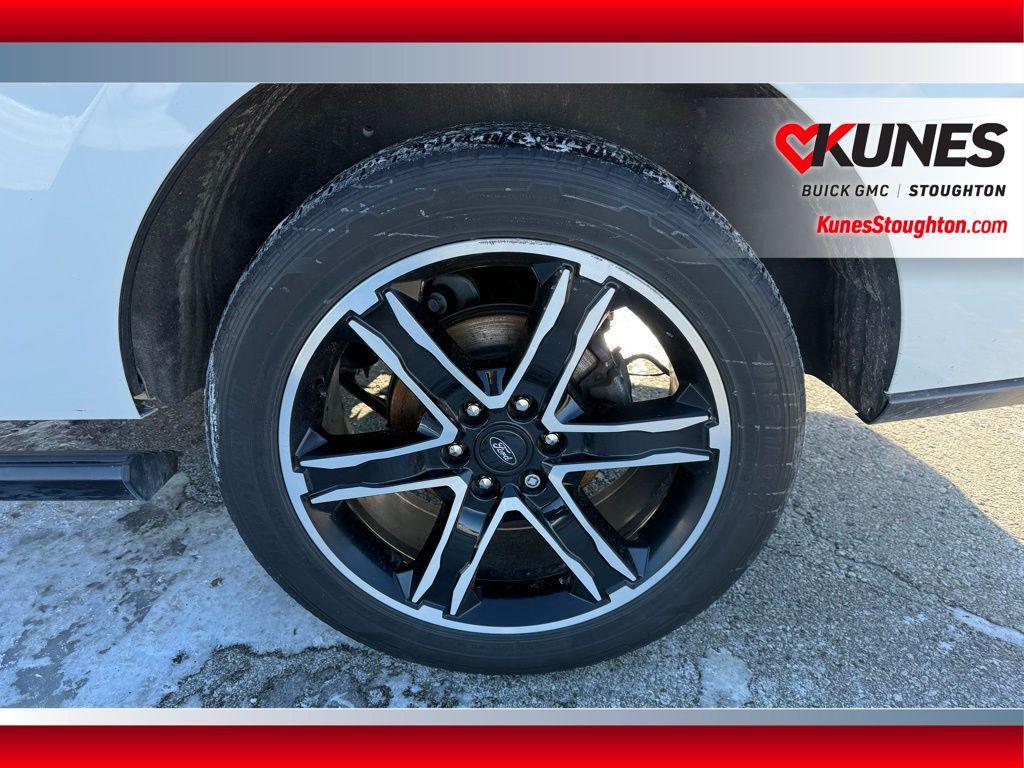 used 2020 Ford Expedition car, priced at $21,977