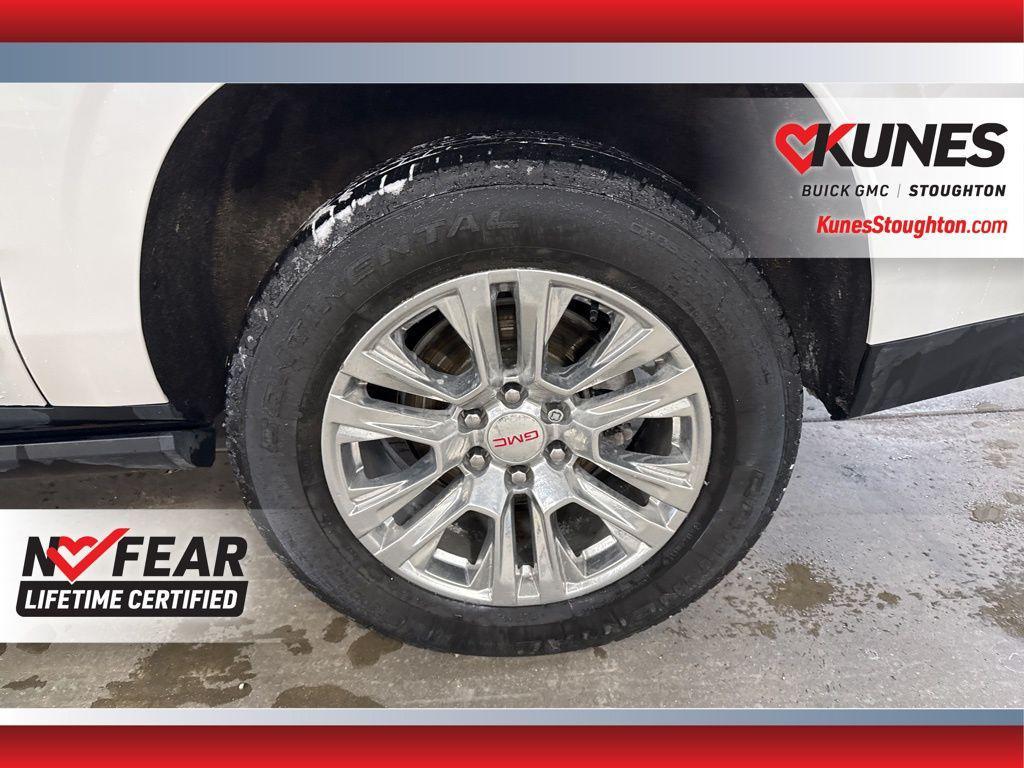 used 2023 GMC Yukon XL car, priced at $61,977