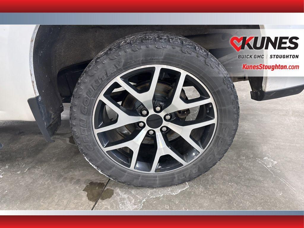 used 2020 Chevrolet Silverado 1500 car, priced at $27,977