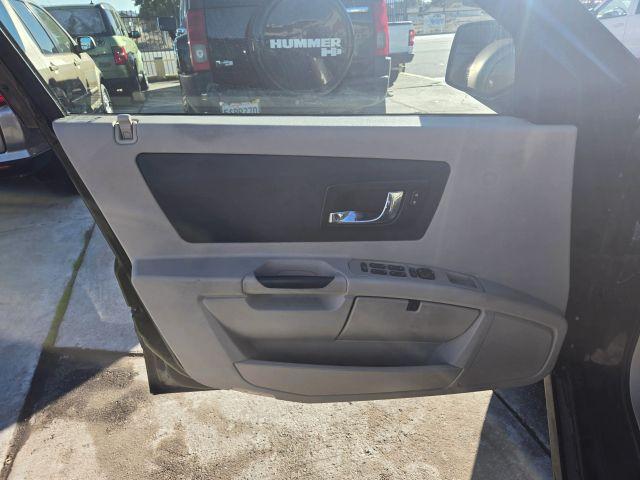 used 2004 Cadillac SRX car, priced at $5,999