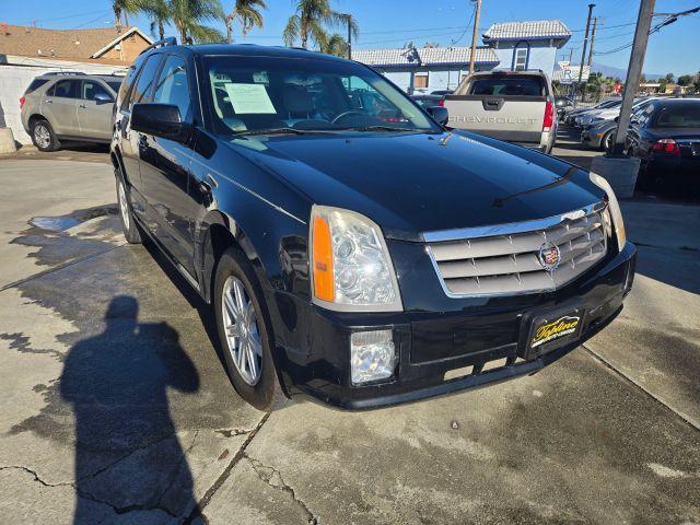 used 2004 Cadillac SRX car, priced at $5,999