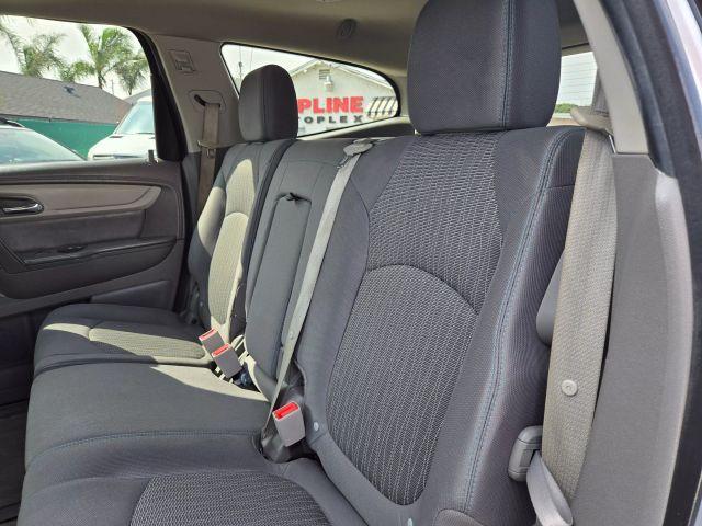 2015 Gray Chevrolet Traverse
