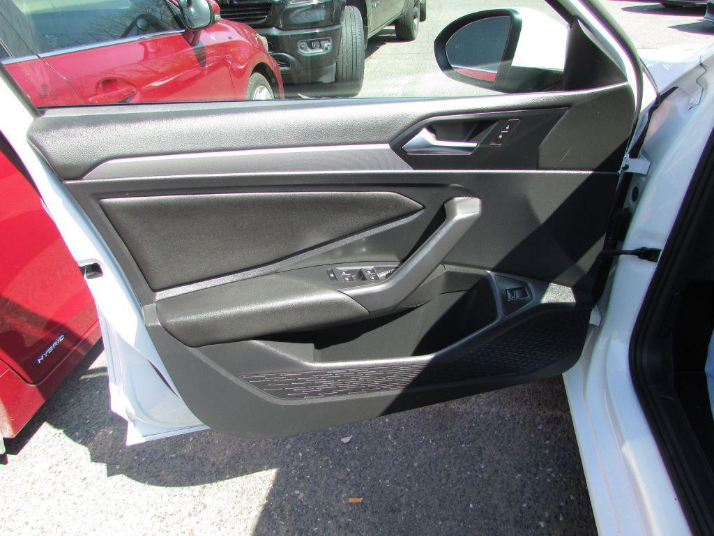 used 2019 Volkswagen Jetta car, priced at $10,995