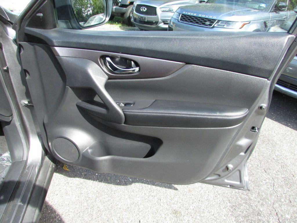 used 2015 Nissan Rogue car, priced at $9,495