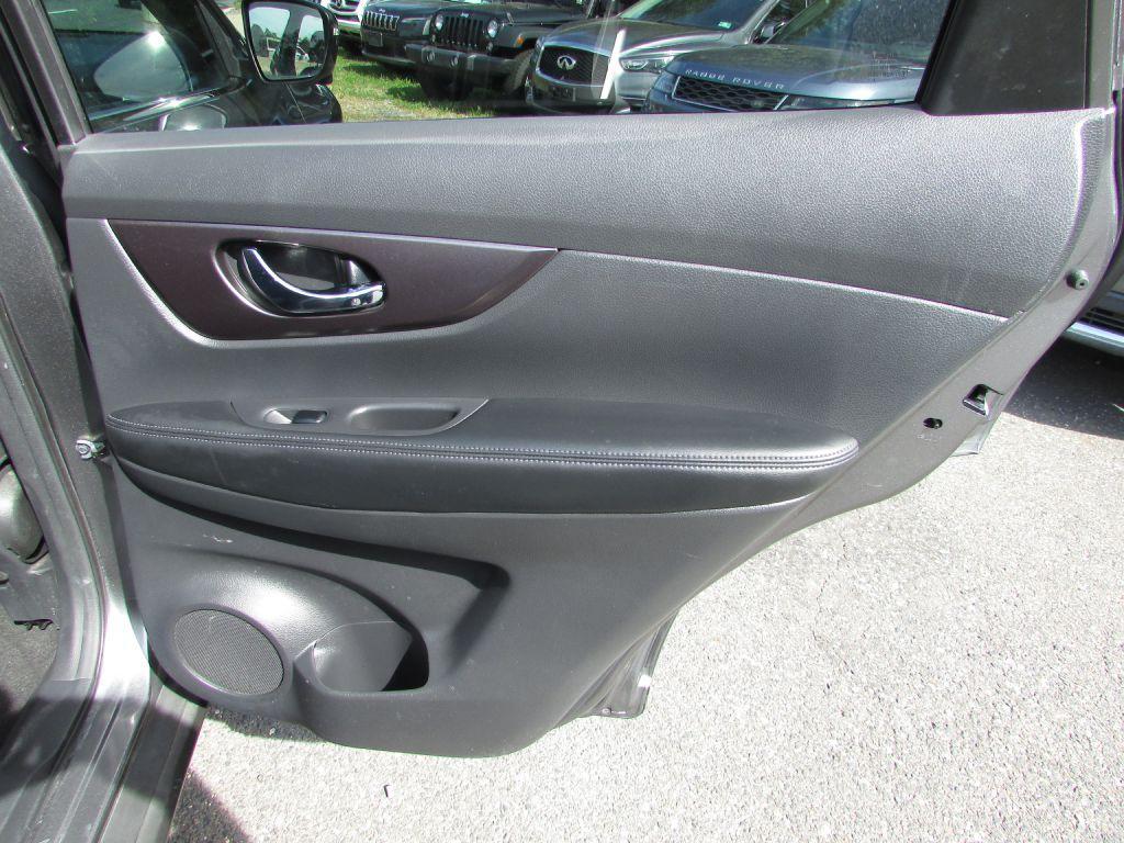 used 2015 Nissan Rogue car, priced at $9,495