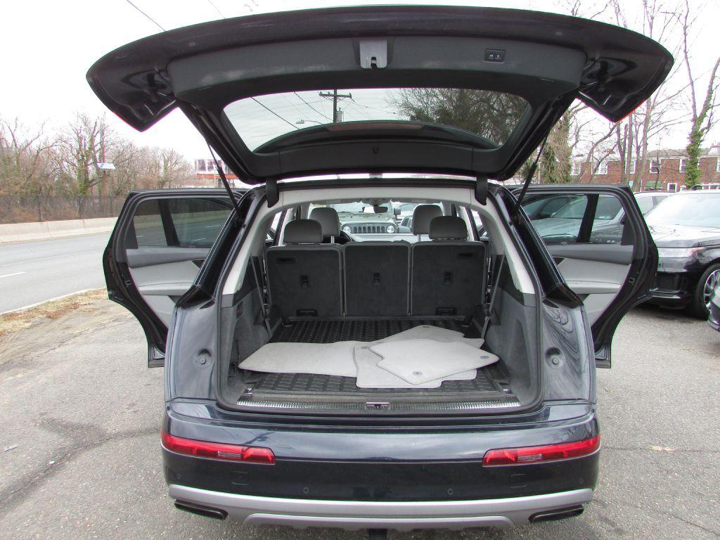 used 2017 Audi Q7 car, priced at $14,995
