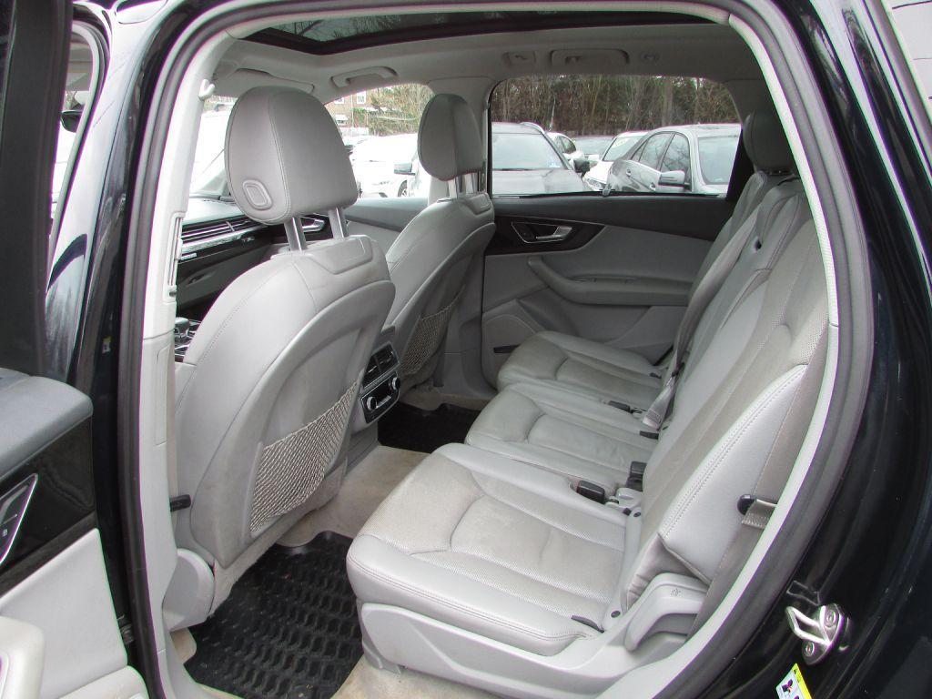 used 2017 Audi Q7 car, priced at $14,995