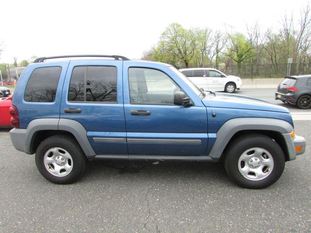 used 2005 Jeep Liberty car, priced at $5,995
