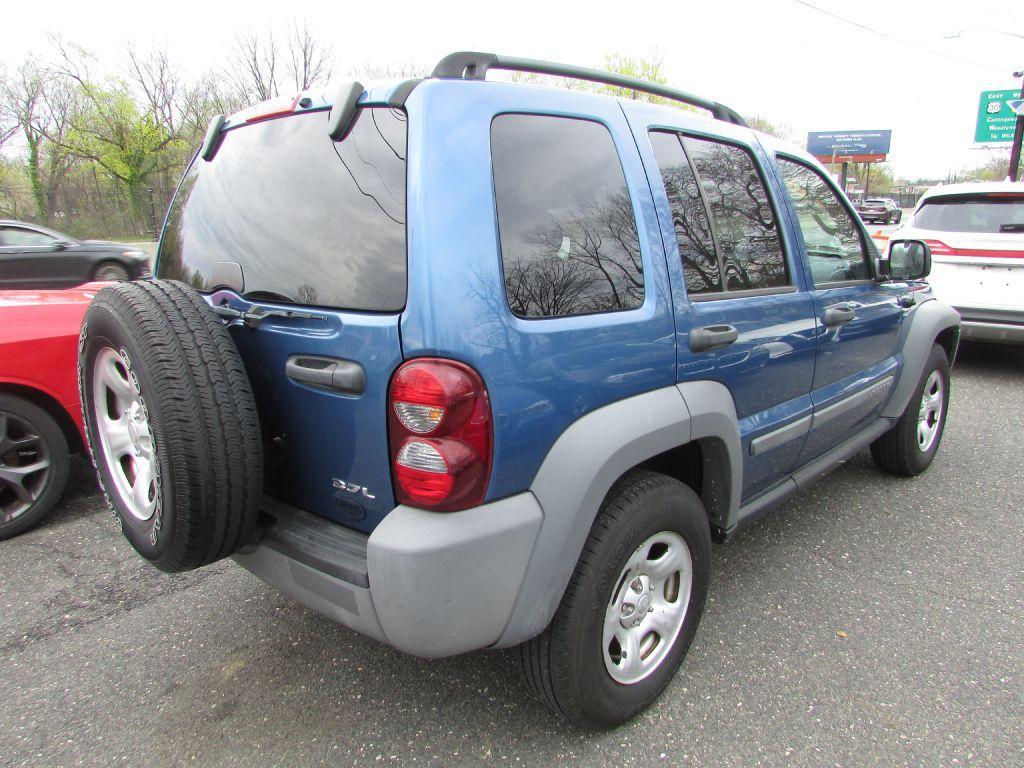 used 2005 Jeep Liberty car, priced at $5,995