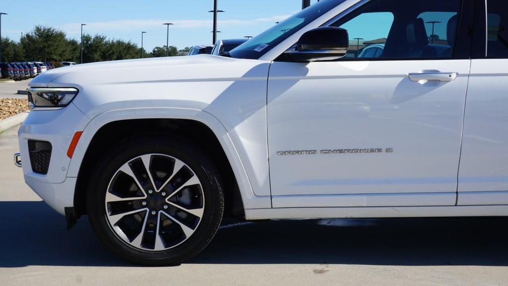 used 2024 Jeep Grand Cherokee car, priced at $34,799