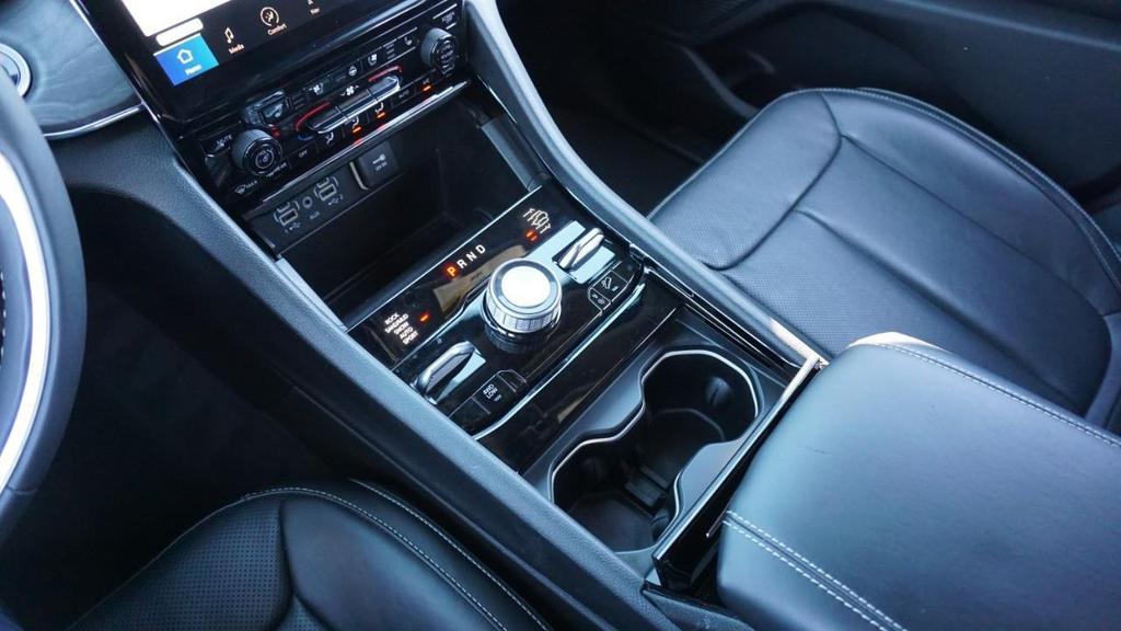 used 2024 Jeep Grand Cherokee car, priced at $34,799