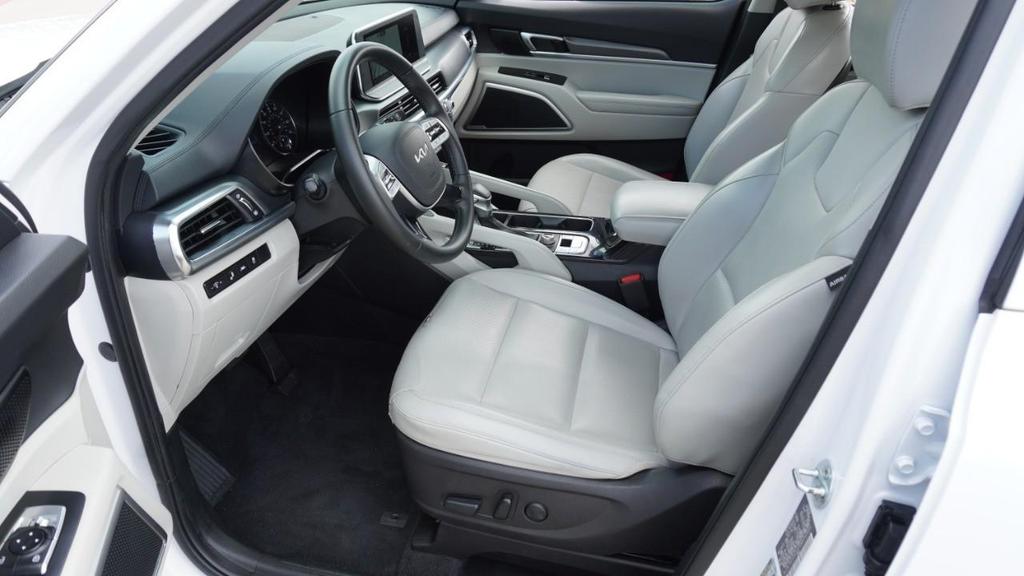 used 2022 Kia Telluride car, priced at $18,995