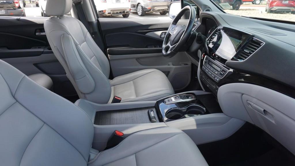 used 2020 Honda Pilot car, priced at $19,956