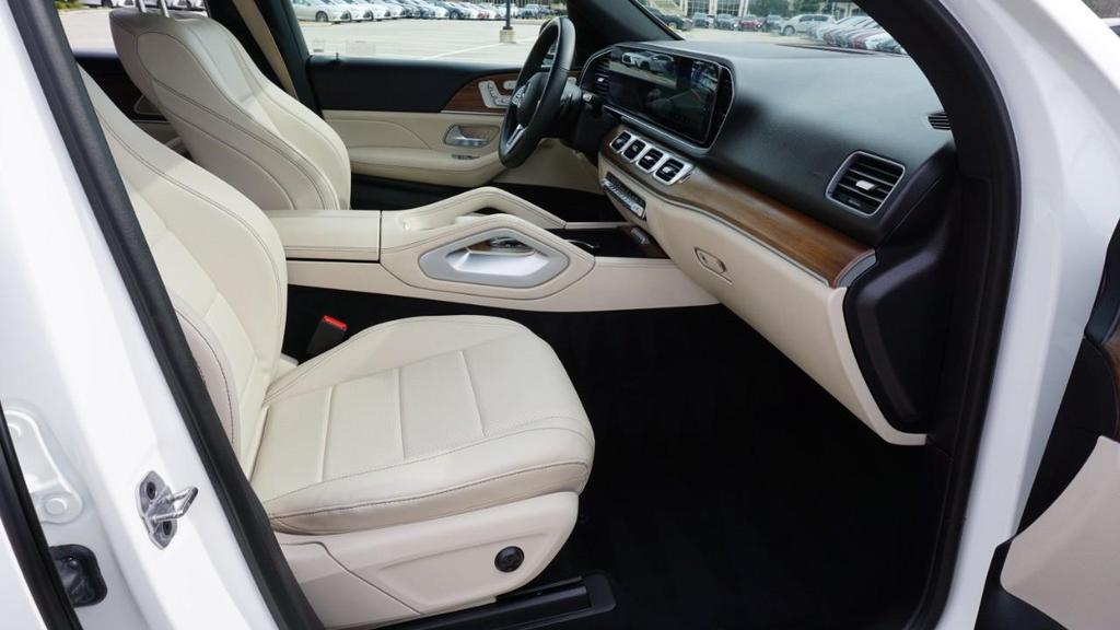 used 2023 Mercedes-Benz GLE 350 car, priced at $41,500