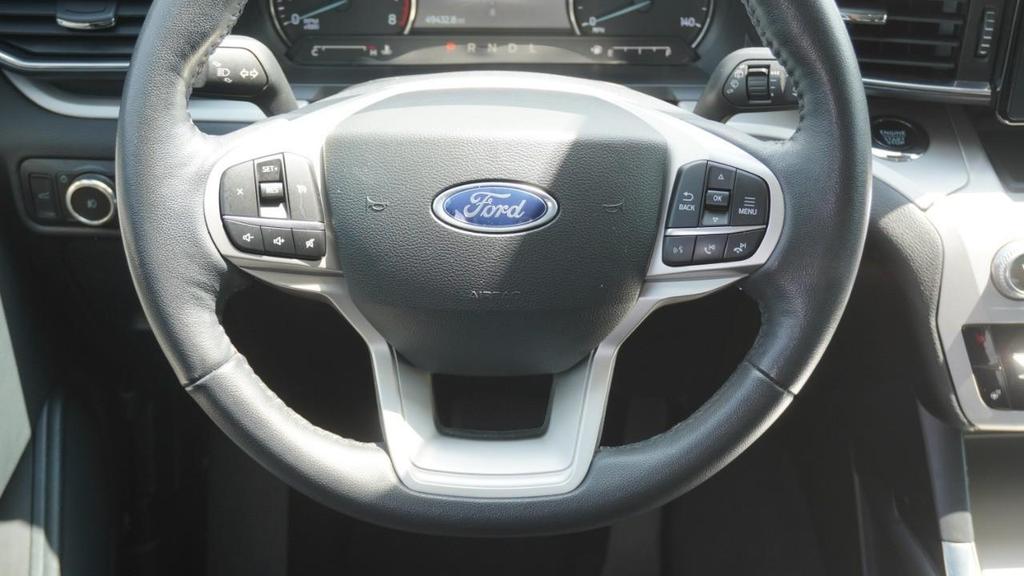 used 2023 Ford Explorer car, priced at $26,114