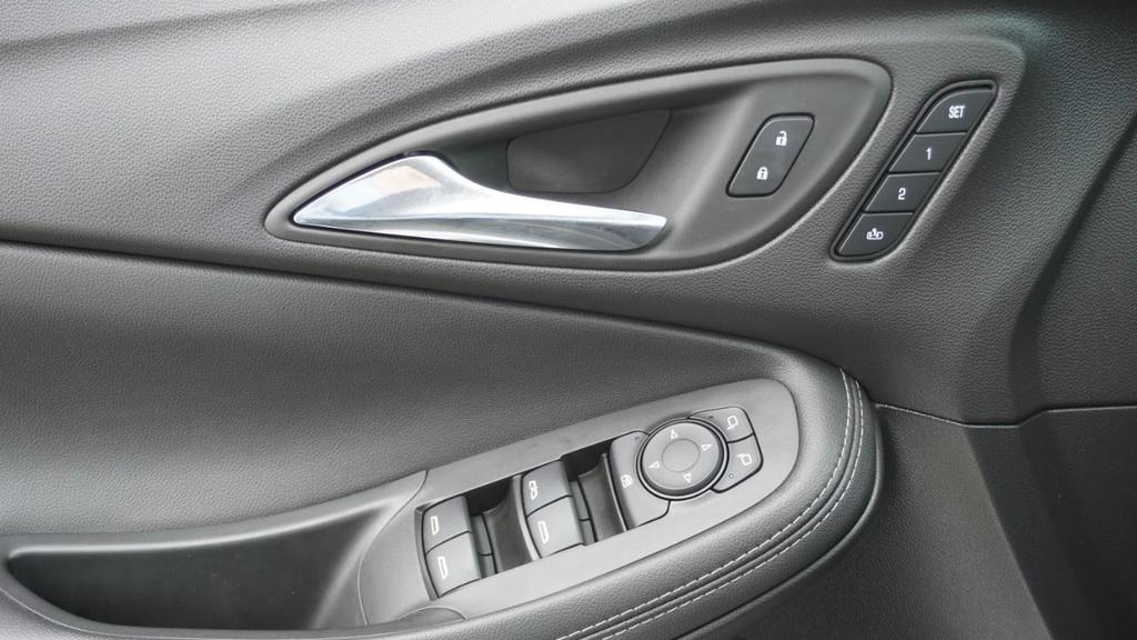 used 2023 Buick Encore GX car, priced at $23,446