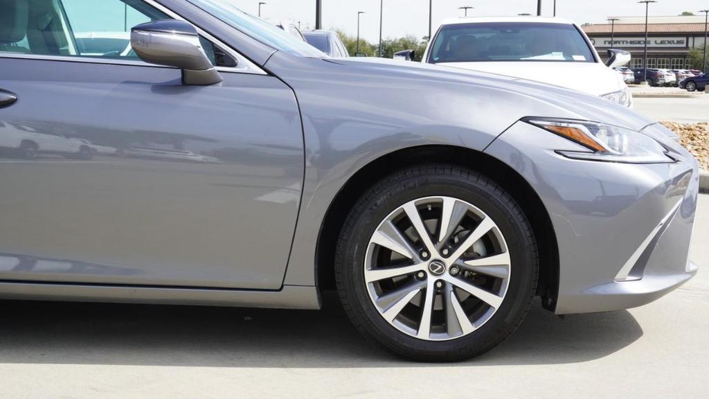 used 2019 Lexus ES 350 car, priced at $26,107
