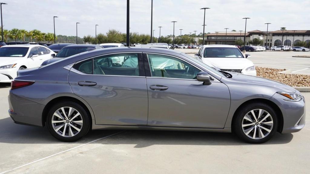 used 2019 Lexus ES 350 car, priced at $26,107