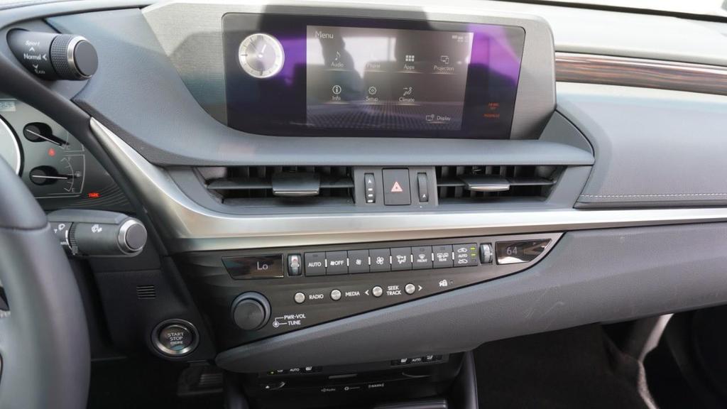 used 2019 Lexus ES 350 car, priced at $26,107