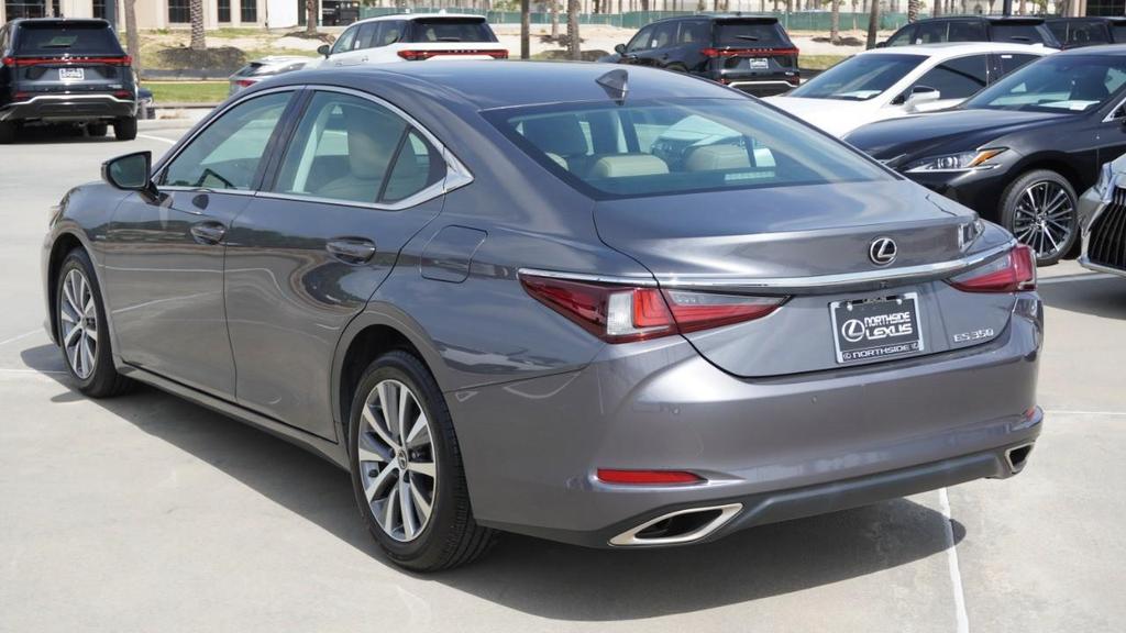 used 2019 Lexus ES 350 car, priced at $26,107