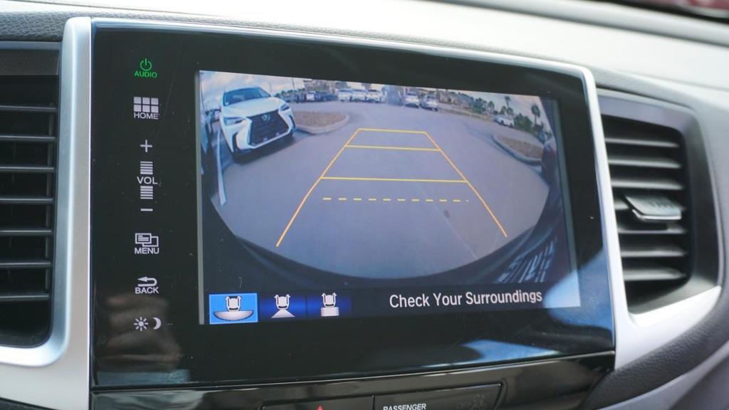 used 2016 Honda Pilot car, priced at $15,982