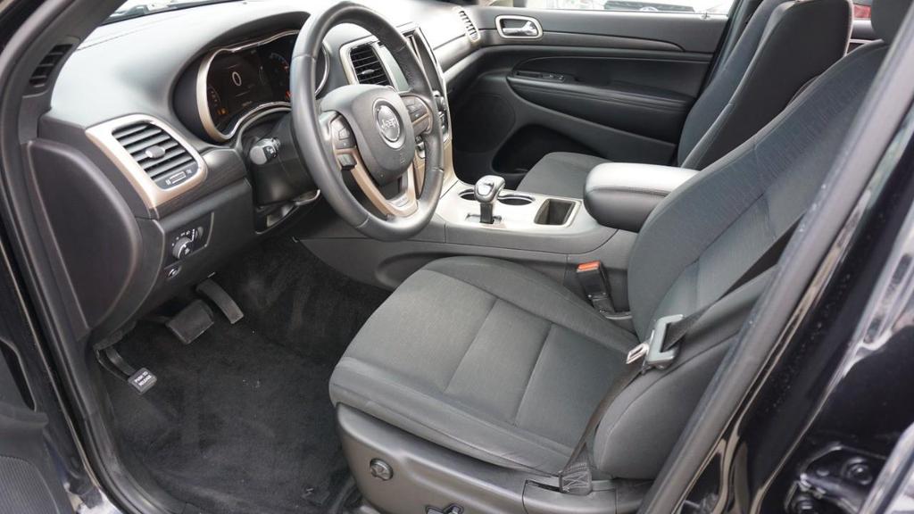 used 2015 Jeep Grand Cherokee car, priced at $7,550