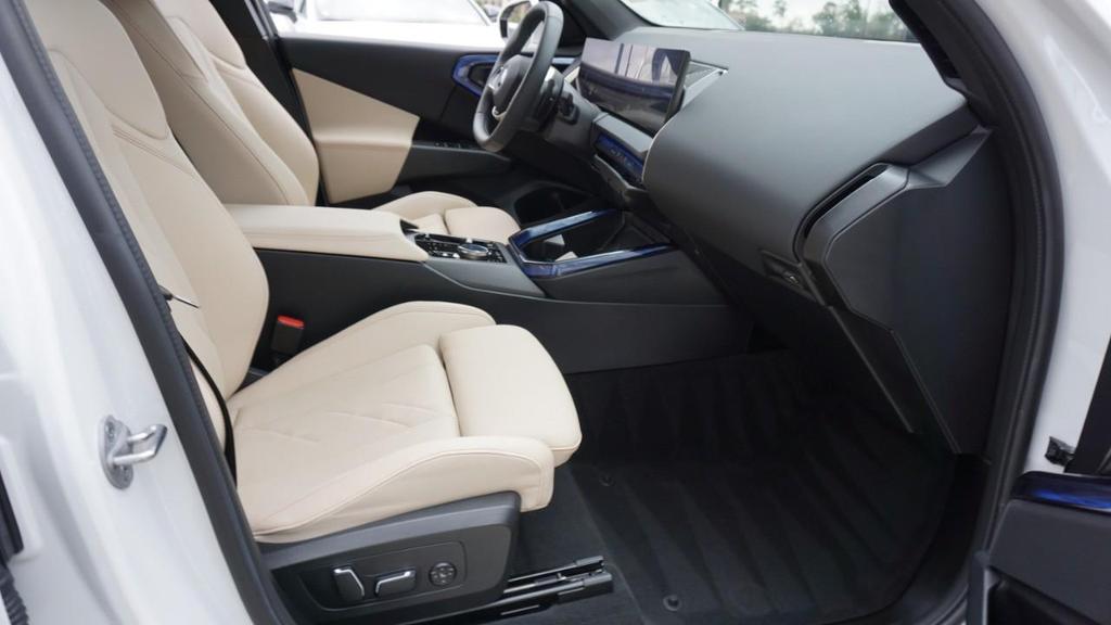 used 2025 BMW X3 car, priced at $45,924