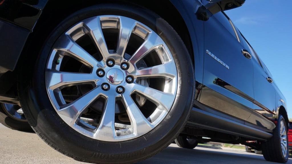 used 2023 Chevrolet Suburban car, priced at $44,850