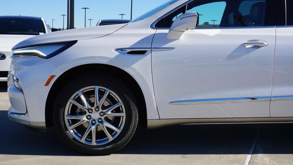 used 2022 Buick Enclave car, priced at $26,688