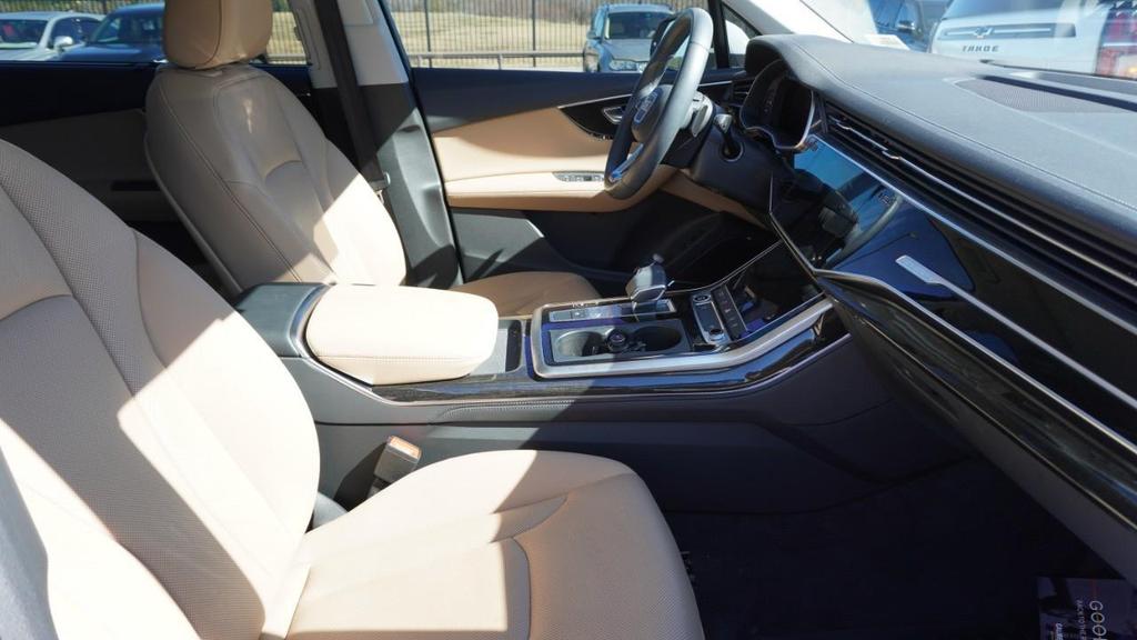 used 2023 Audi Q7 car, priced at $36,686