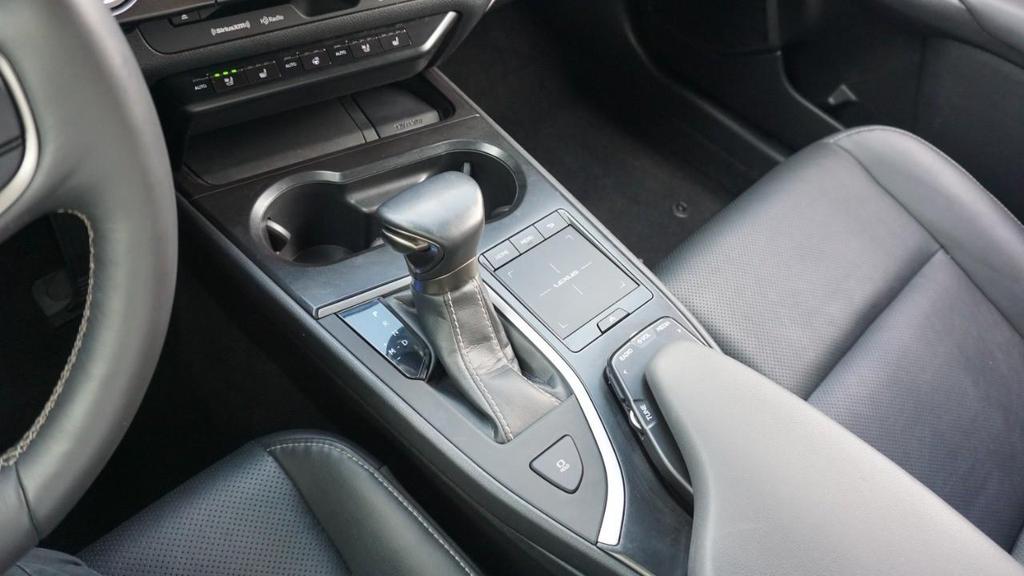 used 2020 Lexus UX 200 car, priced at $25,820