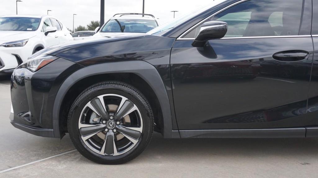 used 2020 Lexus UX 200 car, priced at $25,820