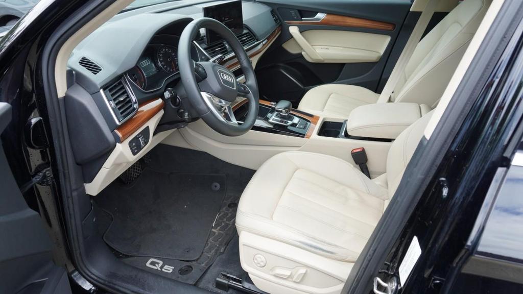 used 2021 Audi Q5 car, priced at $20,650