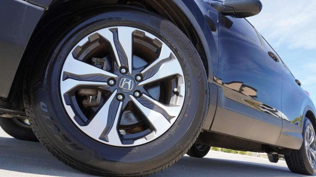 used 2017 Honda CR-V car, priced at $14,697