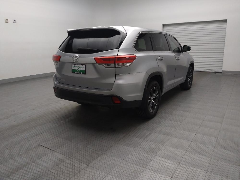 used 2018 Toyota Highlander car, priced at $23,895