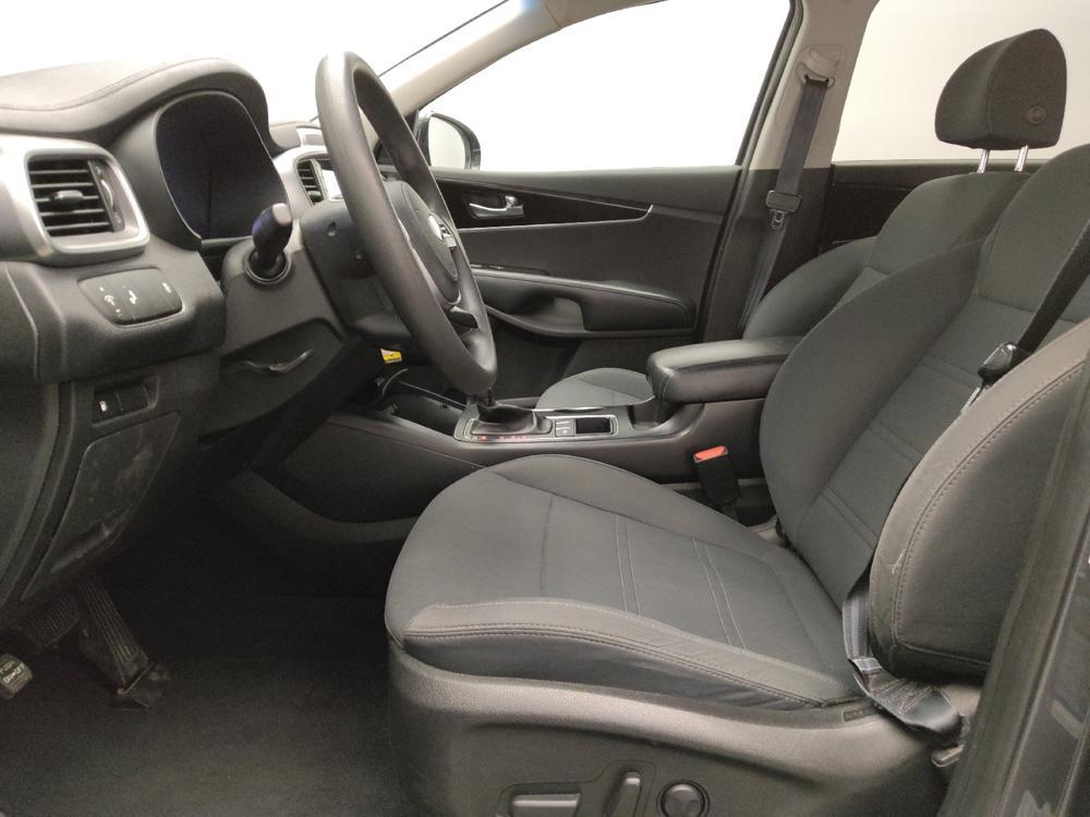 used 2019 Kia Sorento car, priced at $18,295