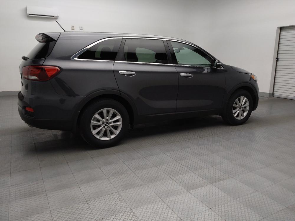 used 2019 Kia Sorento car, priced at $18,295