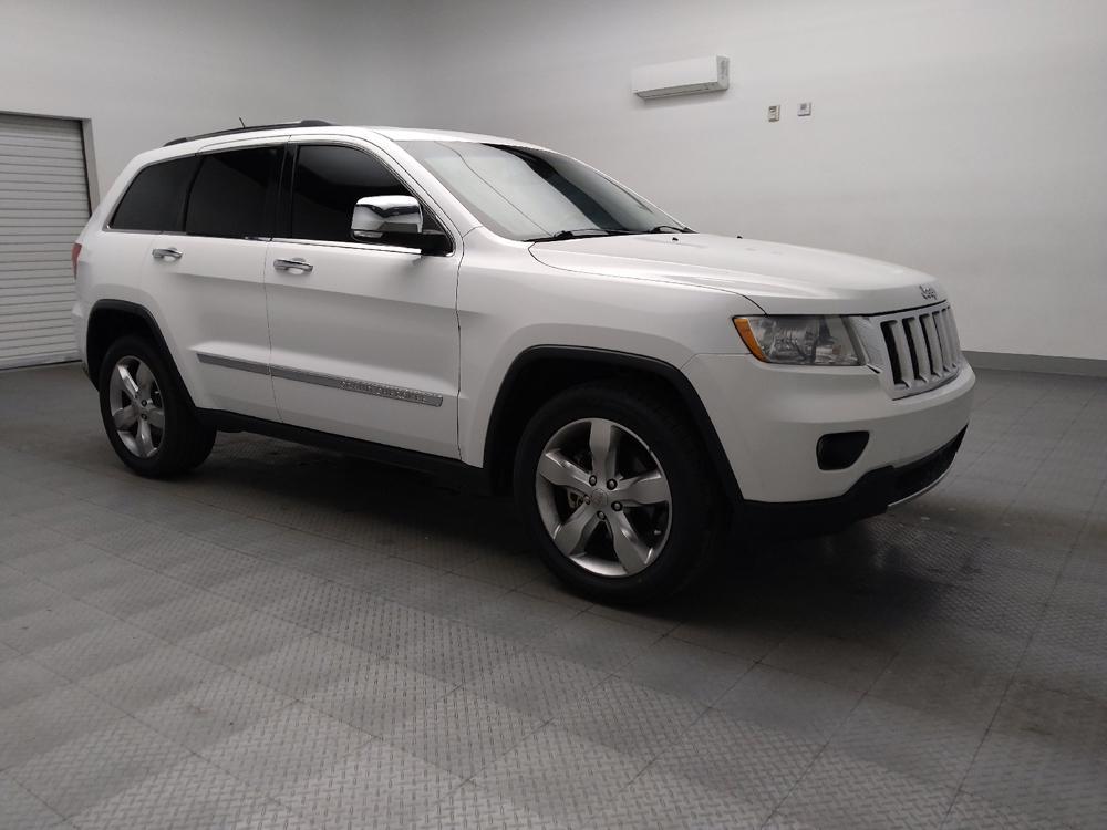 used 2013 Jeep Grand Cherokee car, priced at $17,995